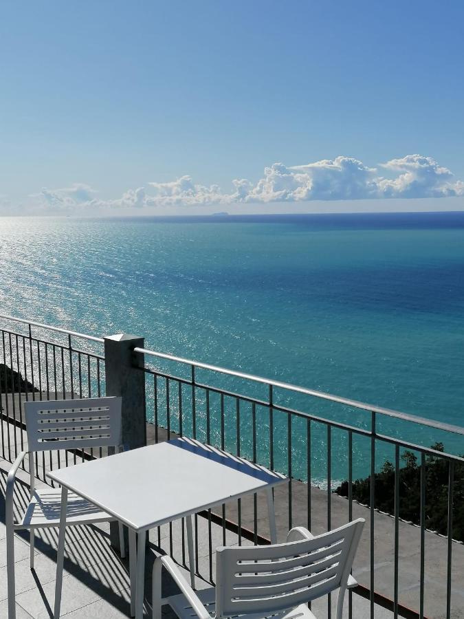 Hotel Due Gemelli Riomaggiore Ngoại thất bức ảnh