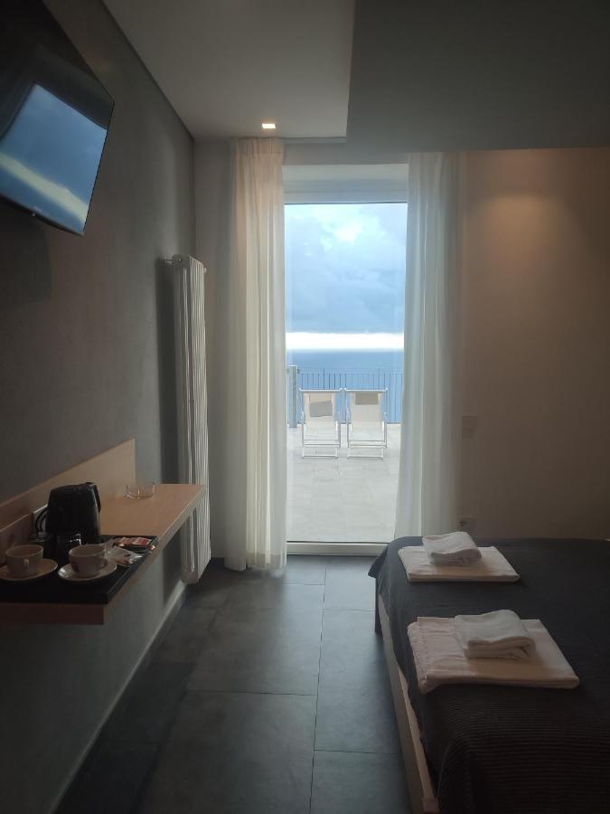 Hotel Due Gemelli Riomaggiore Ngoại thất bức ảnh