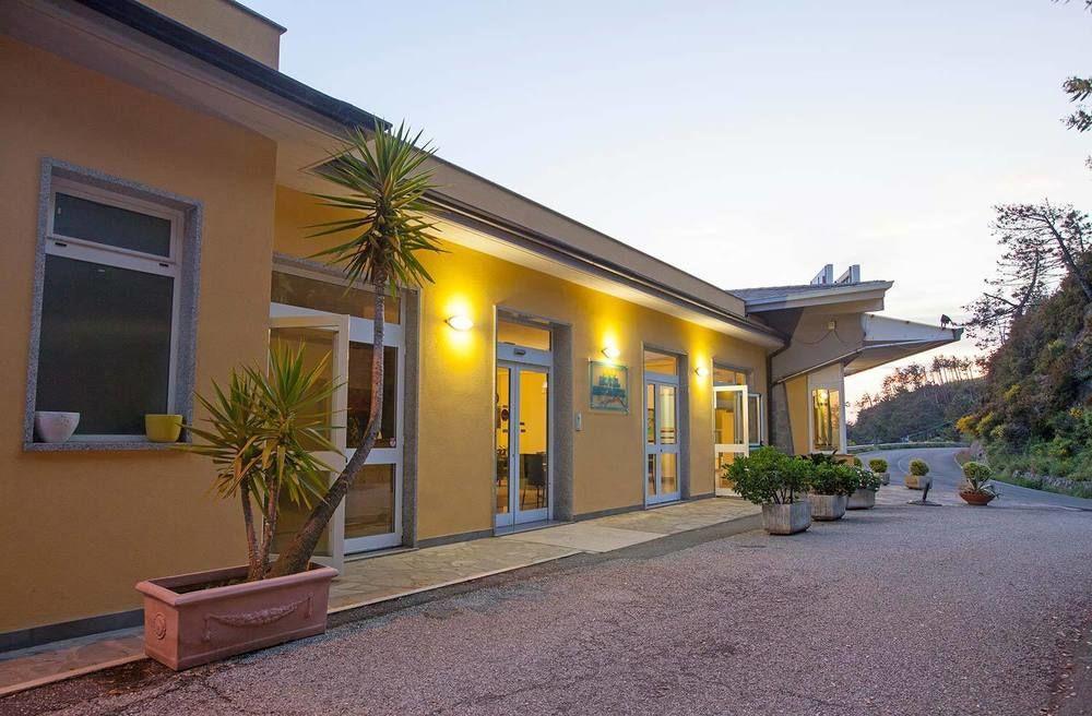 Hotel Due Gemelli Riomaggiore Ngoại thất bức ảnh